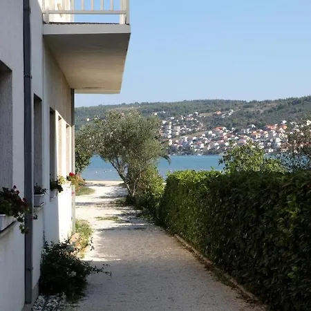 Vranjes Appartamento Traù